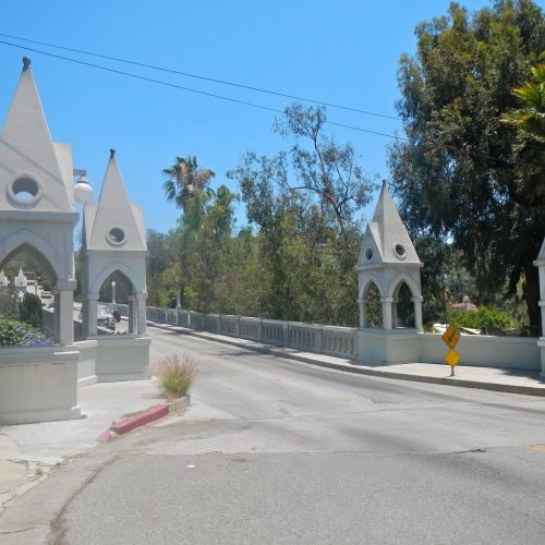 Los Feliz / Silverlake Hidden Architecture Gem: Shakespeare Bridge