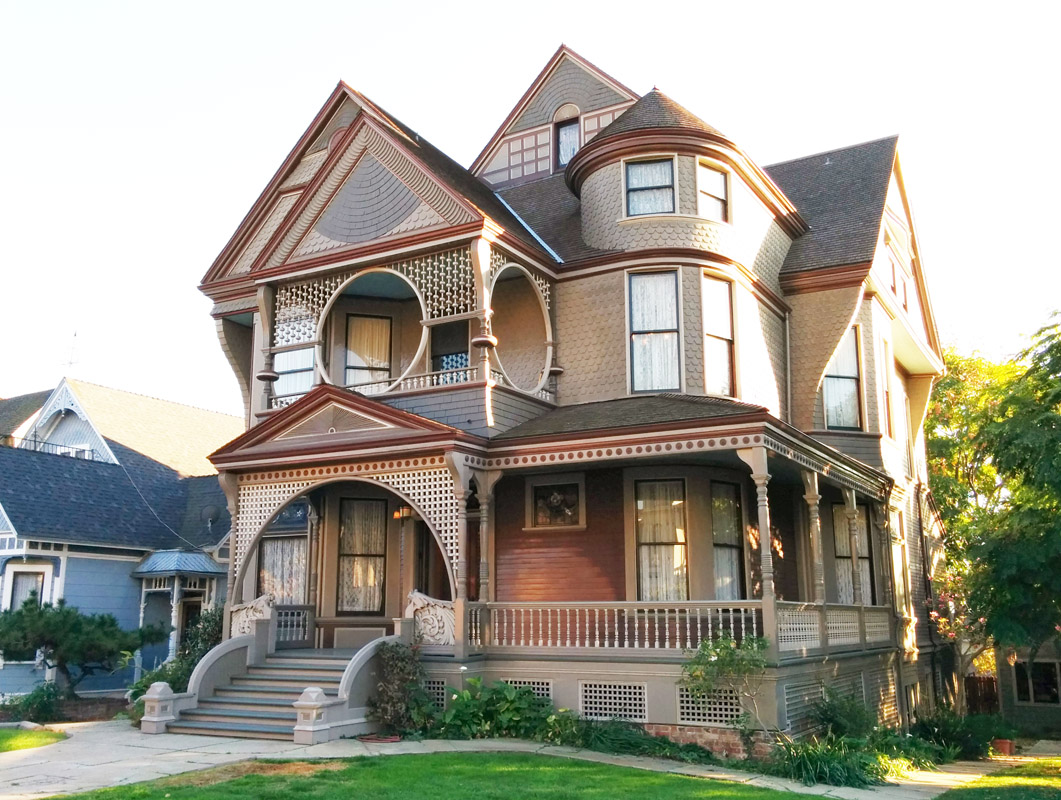 LA Cultural Monuments – Carroll Ave Victorian Houses and Mansions: Home of Charmed, Mad Men, Thriller, and more