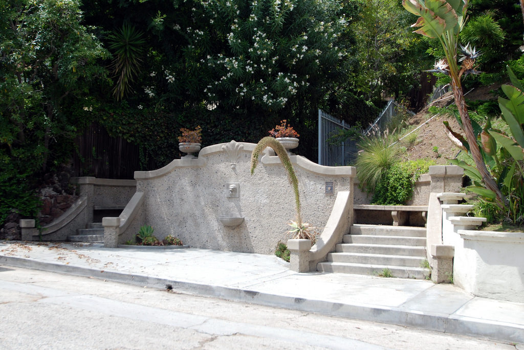 Hidden Exercise in the Neighborhood: Los Feliz Heights Steps