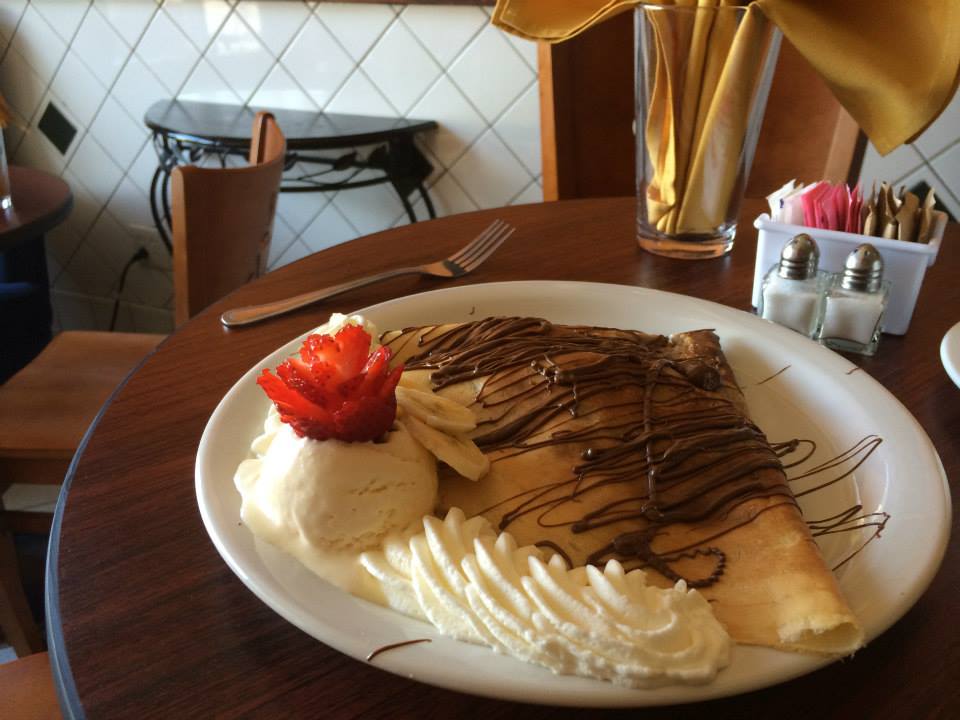 crepe ninas cafe huntington park cafe 