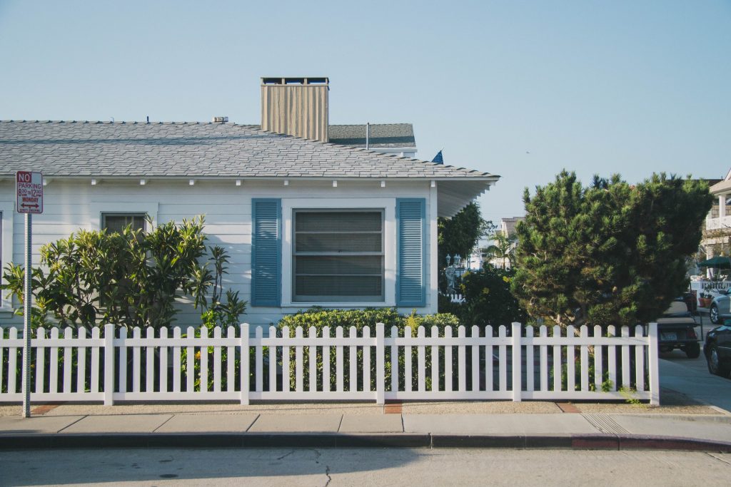 newport balboa beach house blue island