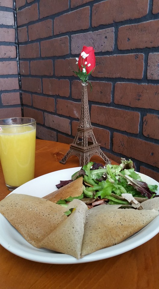 ninas cafe huntington park french eiffel tower savory sweet crepe salad