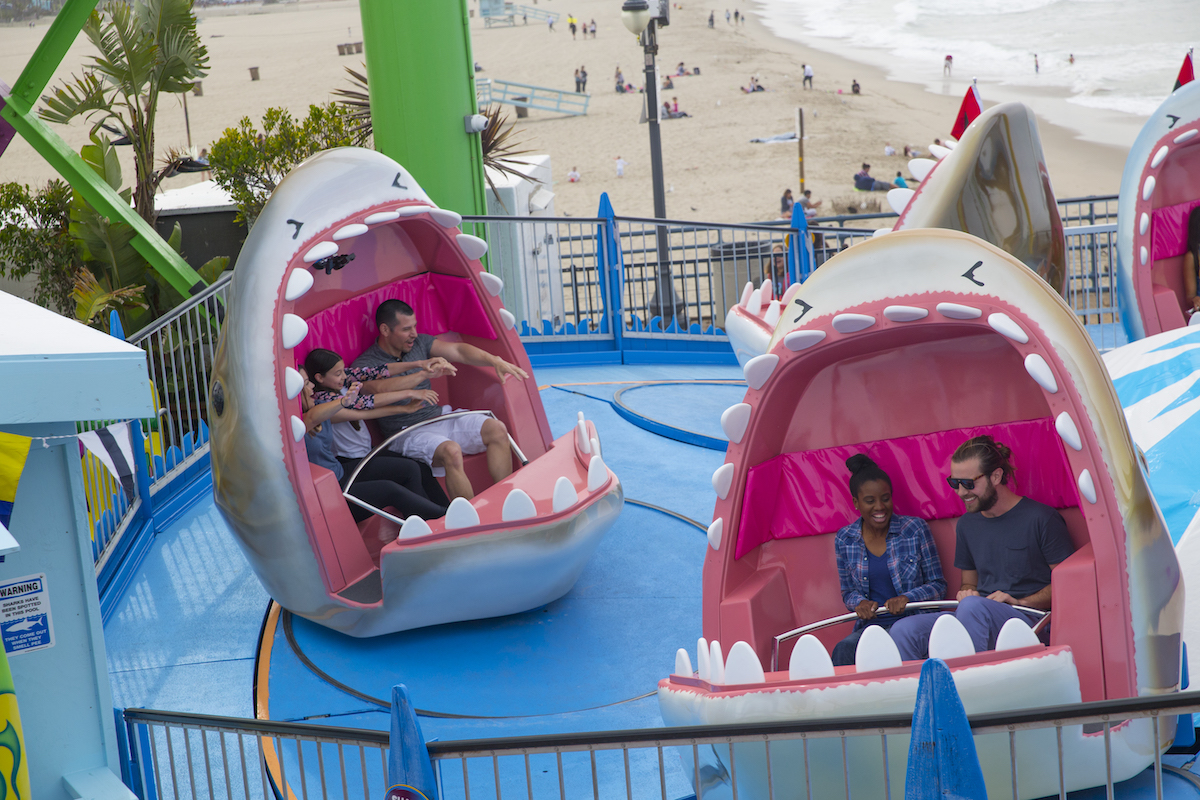 shark frenzy teacups turning rotation pacific park santa monica place