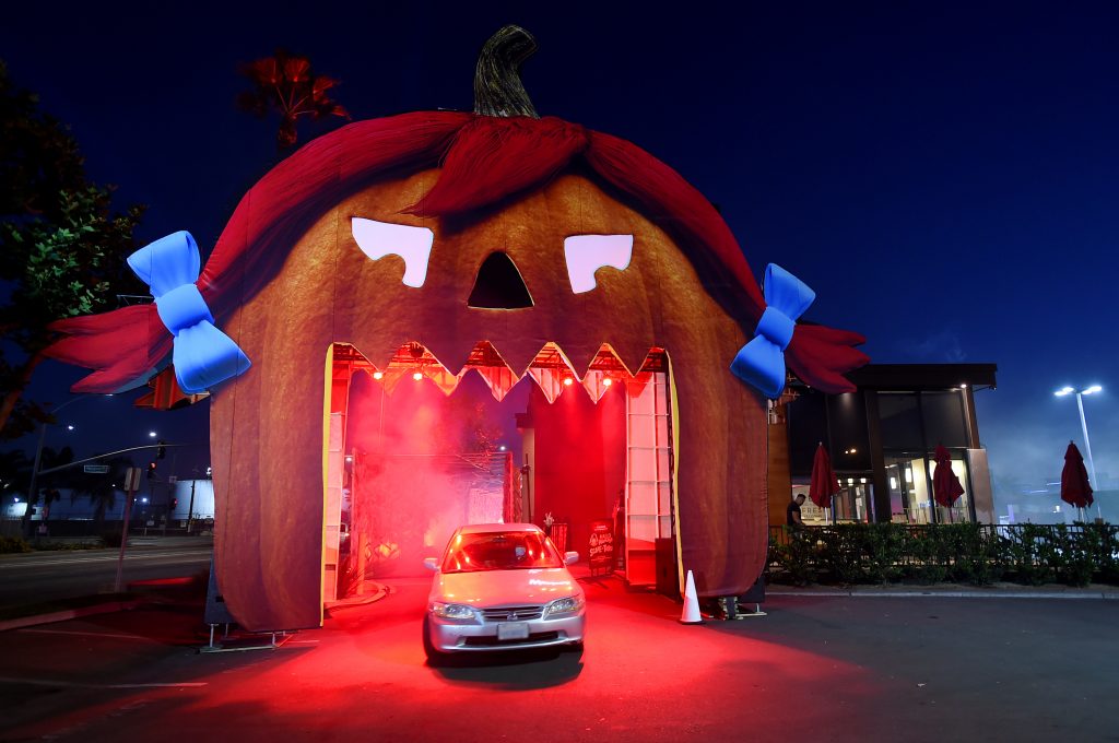 wendys scary halloween haunted house drive thru