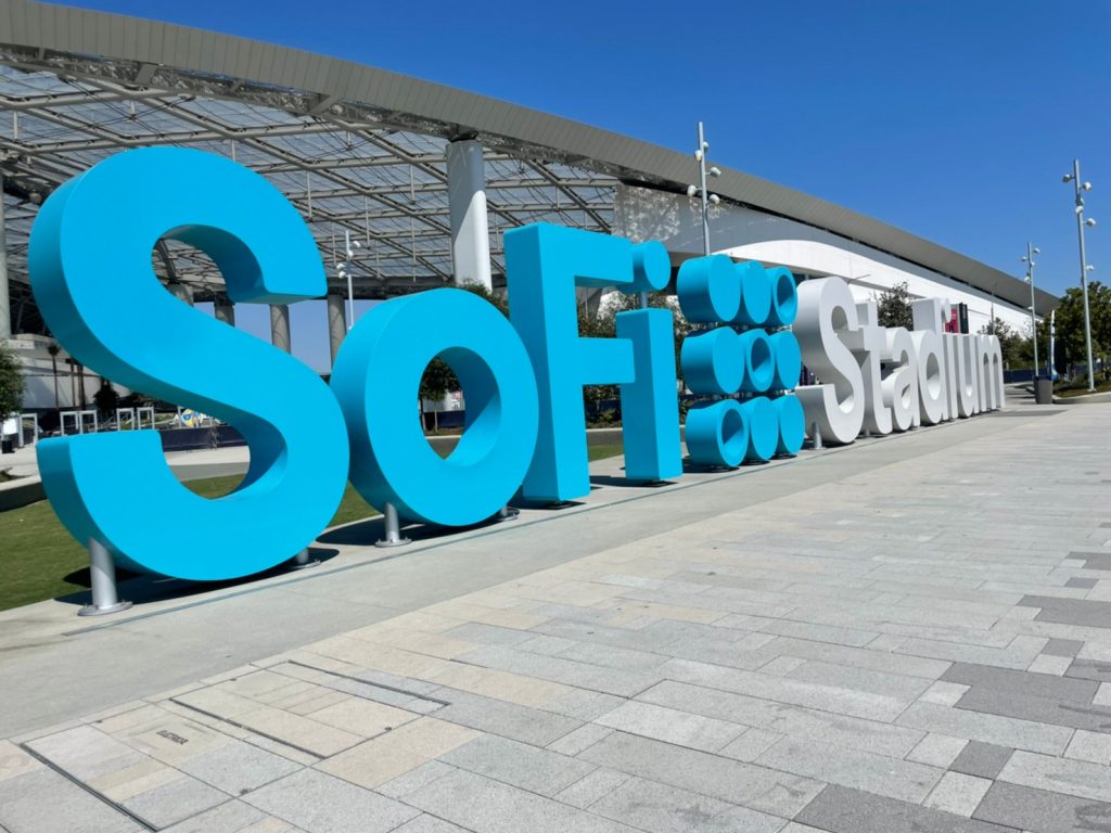 sofi stadium inglewood sign