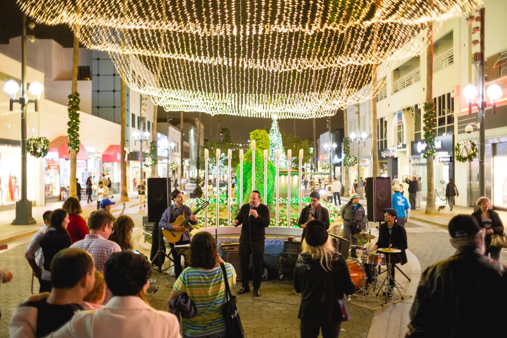 downtown santa monica christmas third street promenade